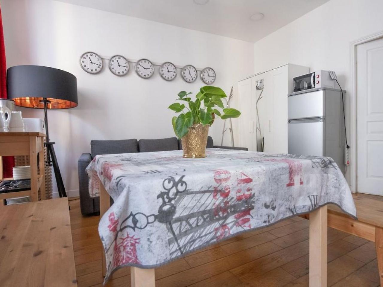 Beauregard - Rex Appartement Parijs Buitenkant foto